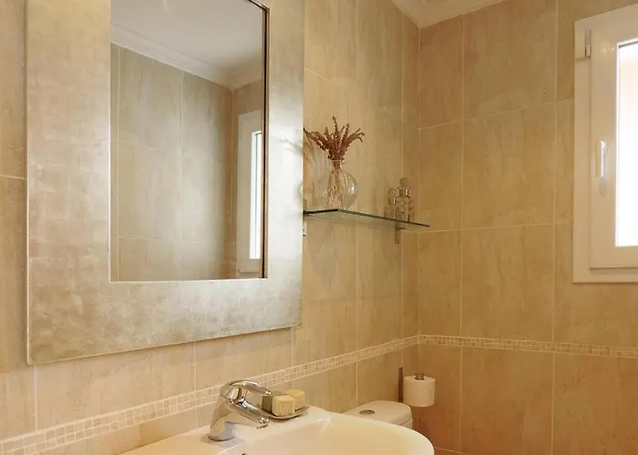 Con Piscina Privada * Κάλπε